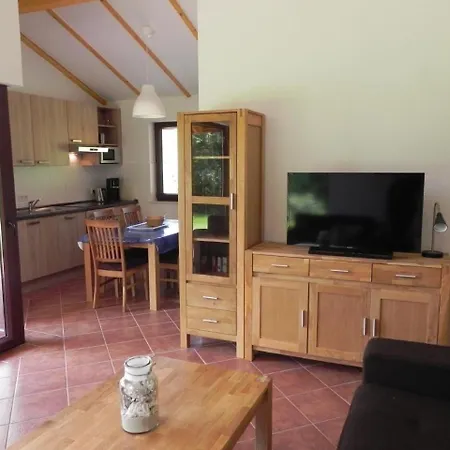 E18 Mit Garten Und Terrasse Holiday home Butjadingen