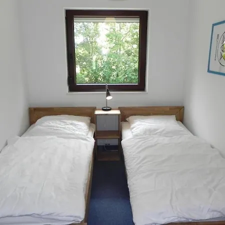 E18 Mit Garten Und Terrasse Holiday home Butjadingen