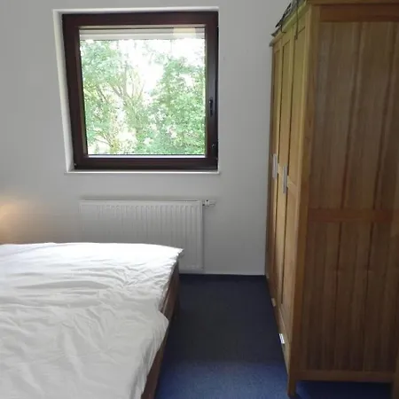 E18 Mit Garten Und Terrasse Butjadingen